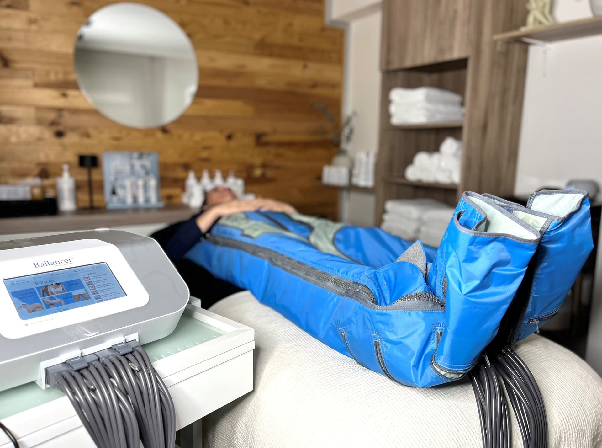 Indiba Beauty + Ballancer